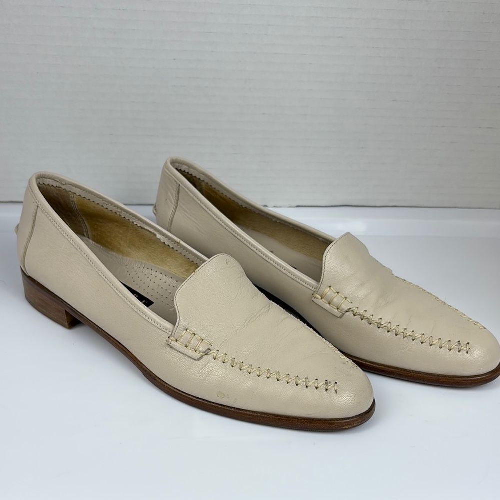 Amalfi Italian Cream Leather Loafers for Women Size 9 1/2 AAA Vintage